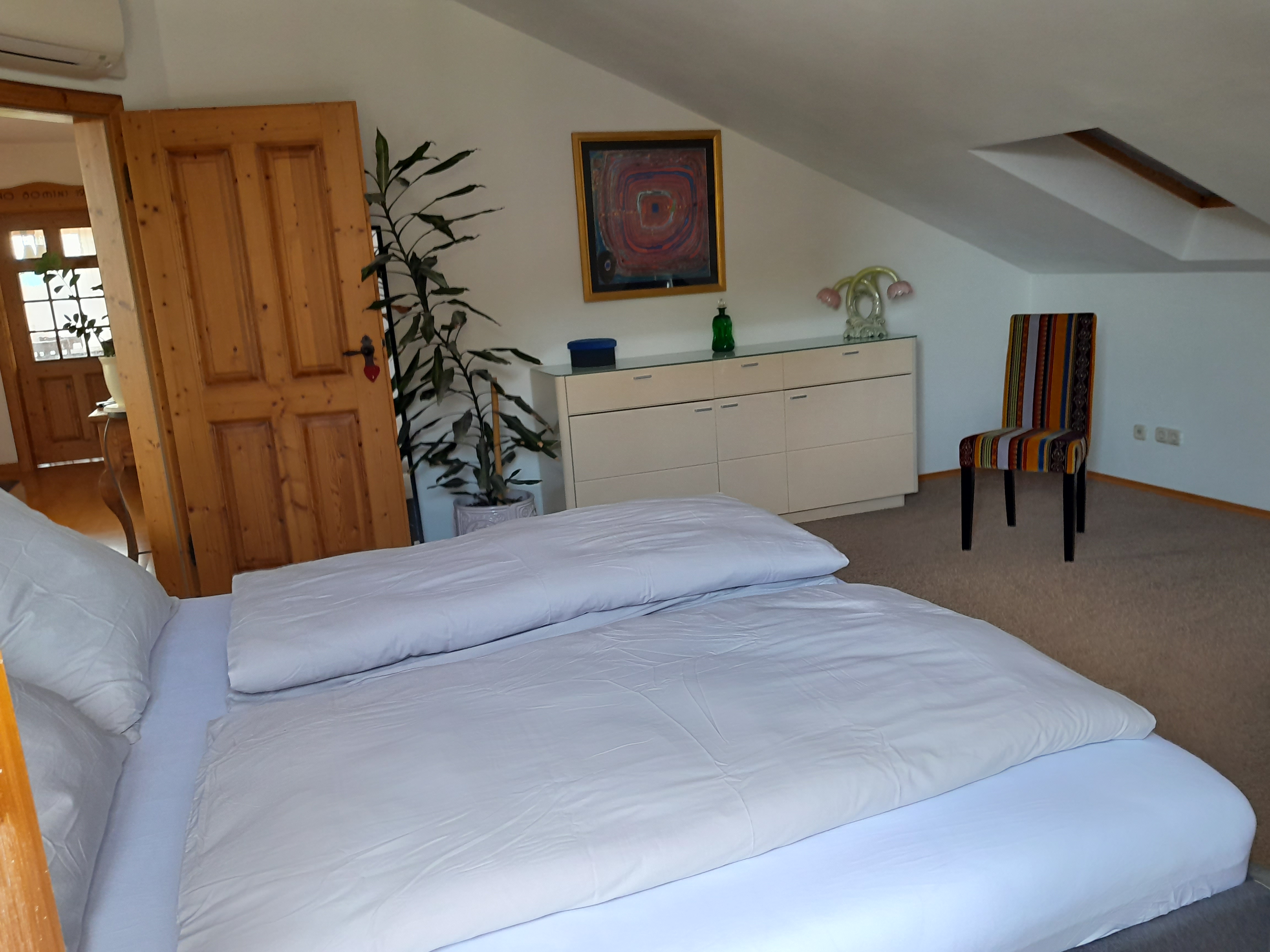 Schlafzimmer 1 Seitenansicht